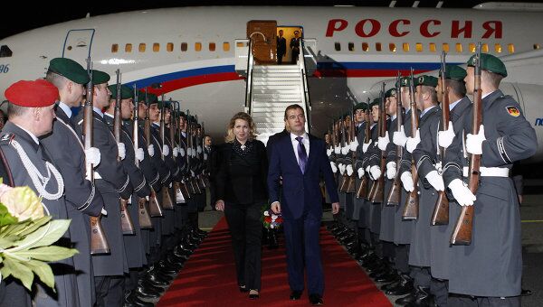 Президент РФ Д.Медведев прибыл с двухдневным визитом в Германию