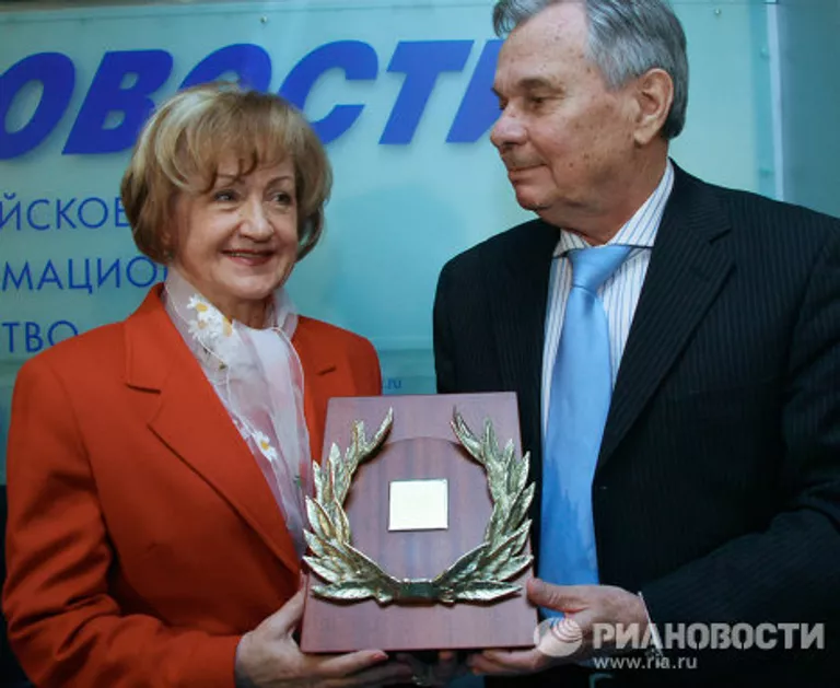 Олимпийские чемпионы Лидия и Валентин Ивановы Олимпийские чемпионы Лидия и Валентин Ивановы
