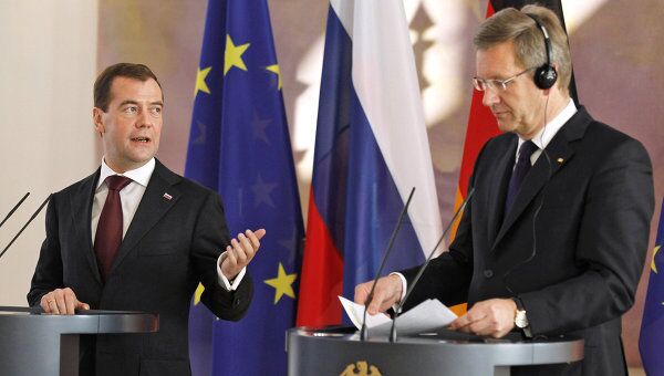 Президент РФ Д.Медведев на встрече с президентом ФРГК.Вульфом
