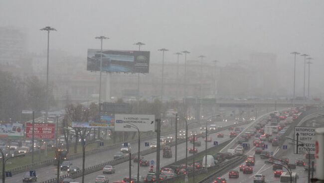 Первый снег в Москве