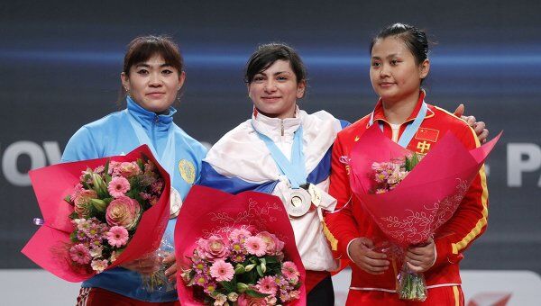 Майя Манеза, Светлана Царукаева и Сяофан Оуян (слева направо)