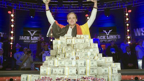 Пиус Хайнц стал чемпионом WSOP 2011