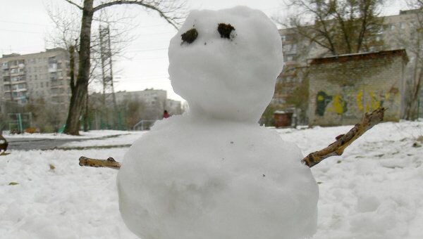 Первый снеговик в Волгограде