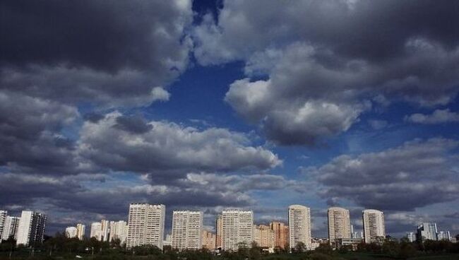 Вид на микрорайон Раменки в Западном административном округе Москвы. Архив