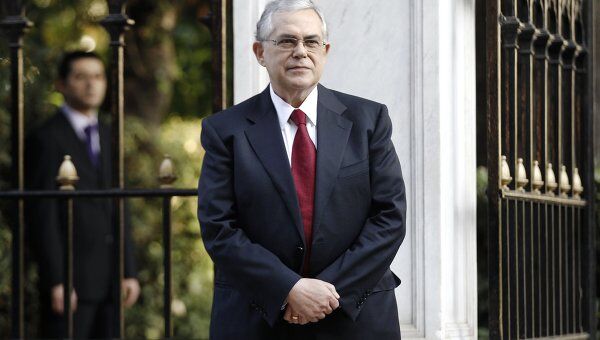 Новым премьер-министром Греции стал Лукас Пападимос