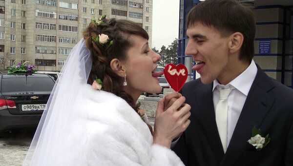Магия шести единиц, или Свадебный бум в России