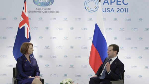Президент РФ Д.Медведев встретился в рамках АТЭС с премьер-министром Австралии Д.Гиллард
