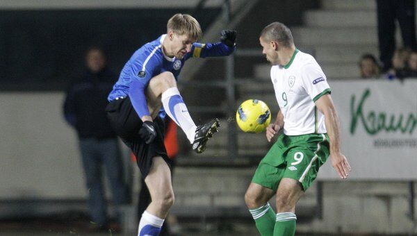 Игровой момент матча Эстония - Ирландия
