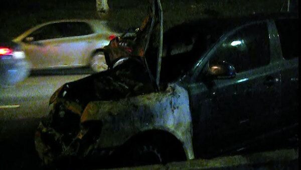 Skoda Octavia загорелась в результате аварии в Москве