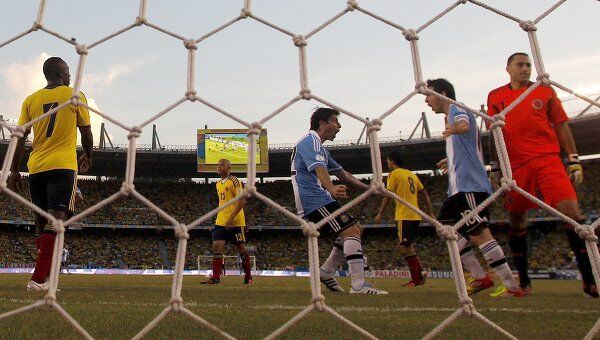 Игровой момент матча Аргентина - Колумбия