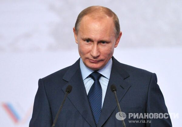 Премьер-министр РФ В.Путин на Всероссийском форуме сельской интеллигенции