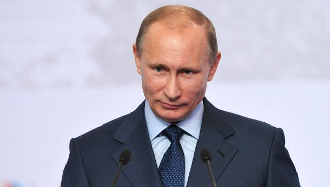 Председатель правительства России Владимир Путин. Архив
