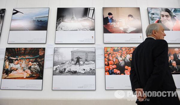 Выставка фотографий лауреатов World Press Photo 1955 -2010