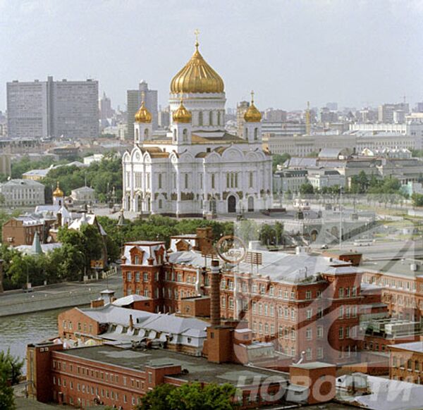 Храм на краснопресненской набережной