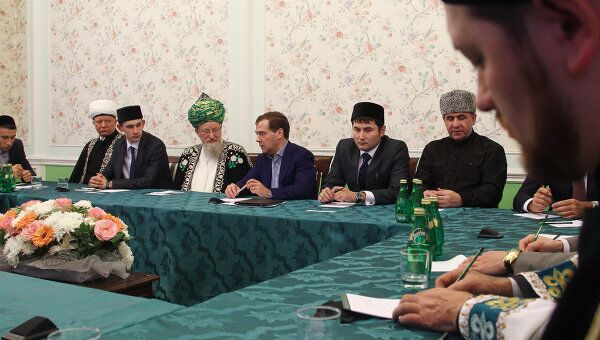 Президент РФ Д.Медведев в Уфе встретился с мусульманским духовенством