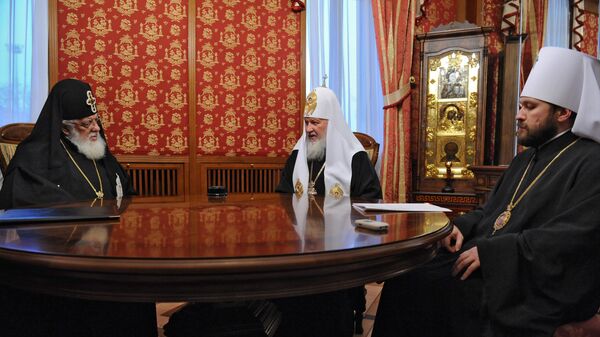 Патриарх Московский и всея Руси Кирилл и грузинский католикос-патриарх Илия II