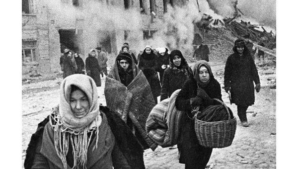 Жители блокадного Ленинграда