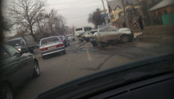 Пять машин столкнулись в Ростове-на-Дону, есть пострадавшие