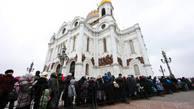 Паломничество к Поясу Богородицы в Храме Христа Спасителя