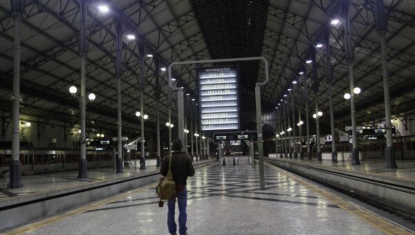 Отмена работы метро в Лиссабоне в связи с начавшейся забастовкой португальских профсоюзов