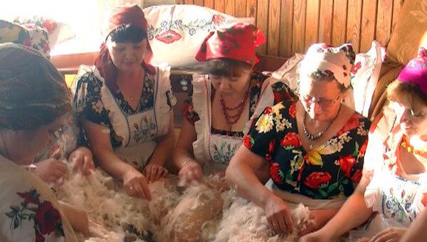 Башкиры готовят приданое и водят хороводы на празднике гусиного пера
