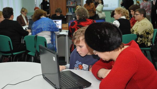 Жителей Самарской области учат компьютерной грамотности