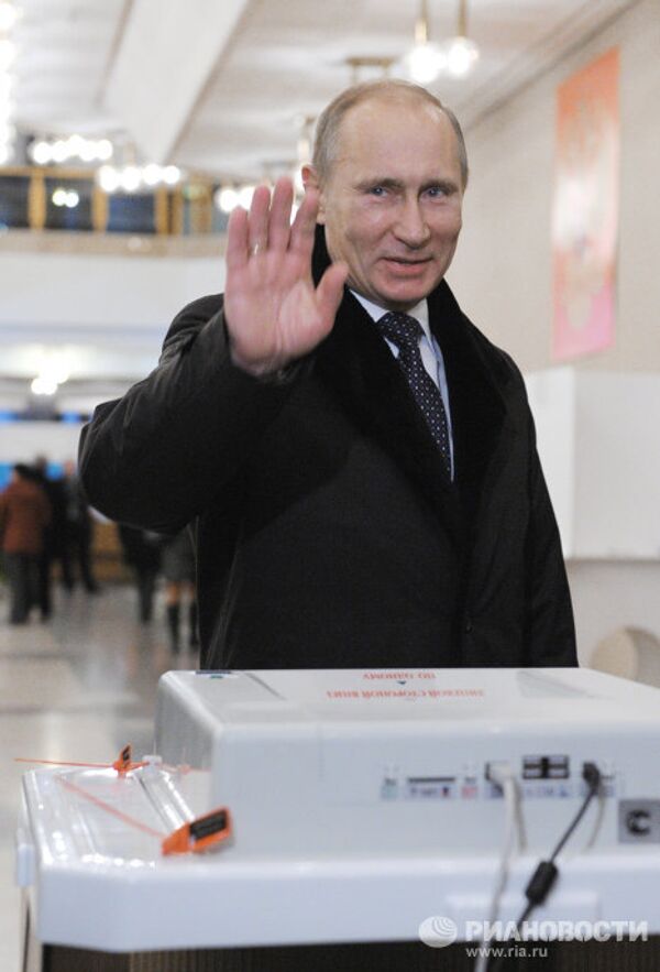 Премьер-министр РФ Владимир Путин на выборах депутатов Госдумы