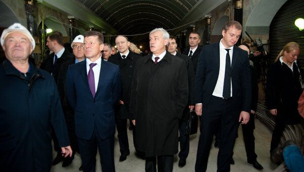 Дмитрий Козак и Георгий Полтавченко спустились в петербургское метро