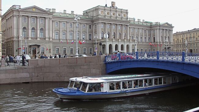 Мариинский дворец в Санкт-Петербурге. Архив