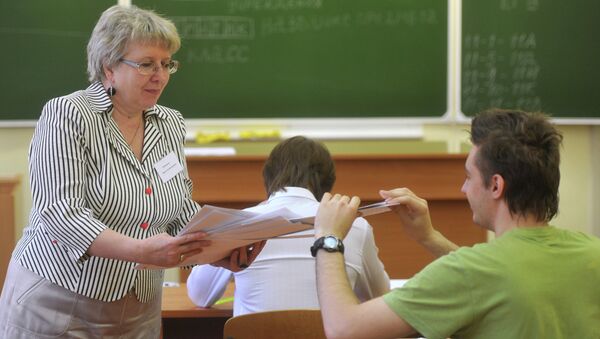 Сдача ЕГЭ по математике в московской школе