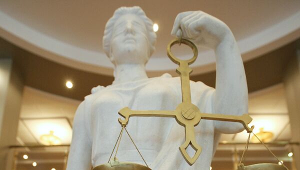 Статуя Фемиды в суде. Архив