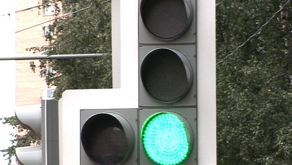 Умные светофоры будут бороться с пробками на дорогах