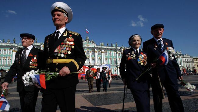 Военный парад в Санкт-Петербурге, посвященный Дню Победы