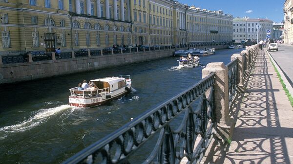 Река Мойка в Санкт-Петербурге. Архив