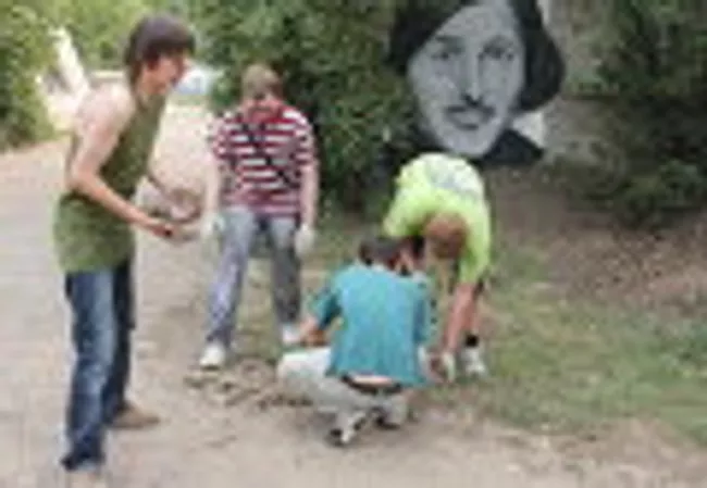 Дом №9 на Лукинской улице, из окна которого велась стрельба по людям. Фото с места событий