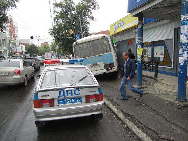 ДТП на простпекте Фрунзе с участием маршрутного автобуса