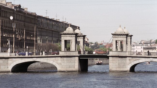 Мост Ломоносов через реку Фонтанку. Архив 