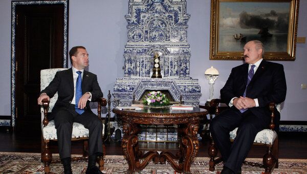 Встреча Д.Медведева и А.Лукашенко в подмосковной резиденции Горки