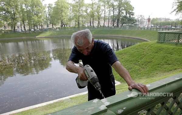 Летний сад в Петербурге готовят к открытию после трехлетней реконструкции