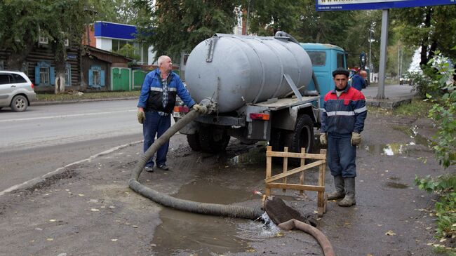 Авария на водопроводе в Томске