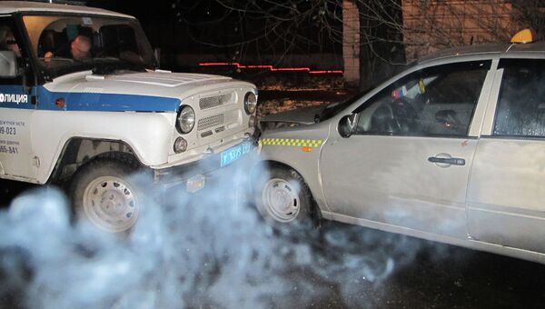 Полиция в Томске задержала пьяного таксиста