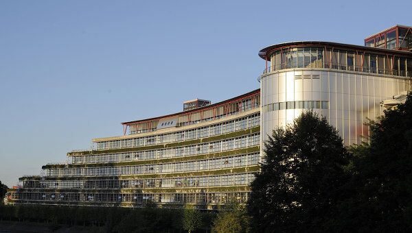 Здание Европейского суда по правам человека в Страсбурге, архивное фото
