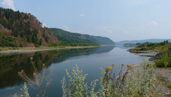 Река Томь в Кемеровской области. Архивное фото