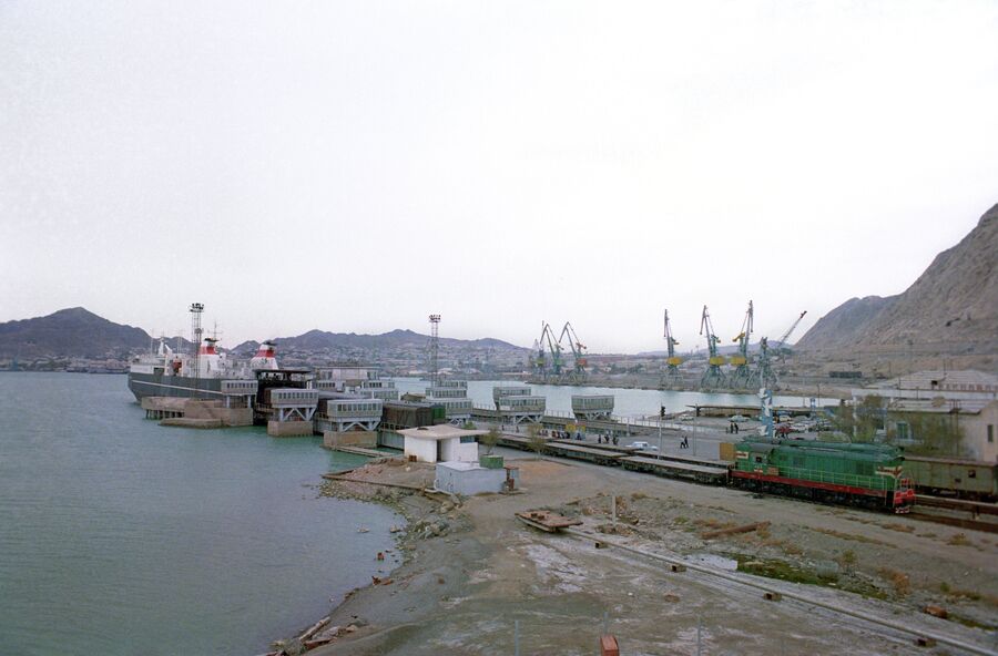 Порт на Каспийском море