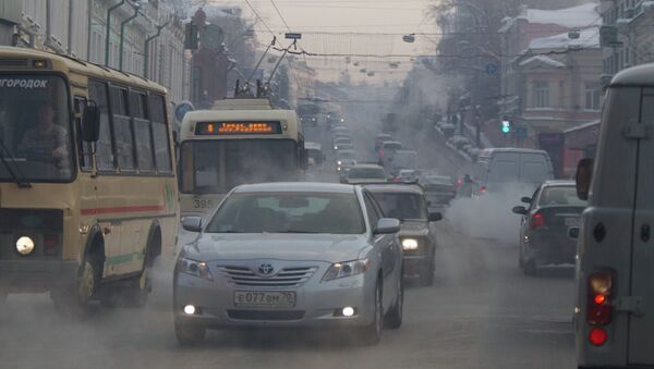 Зимние улицы в Томске - транспорт, проспект Ленина, архивное фото