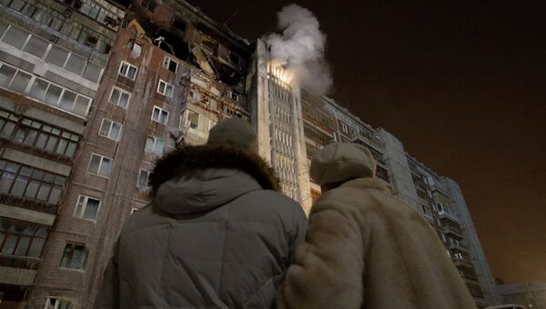 Дом на Сибирской после взрыва