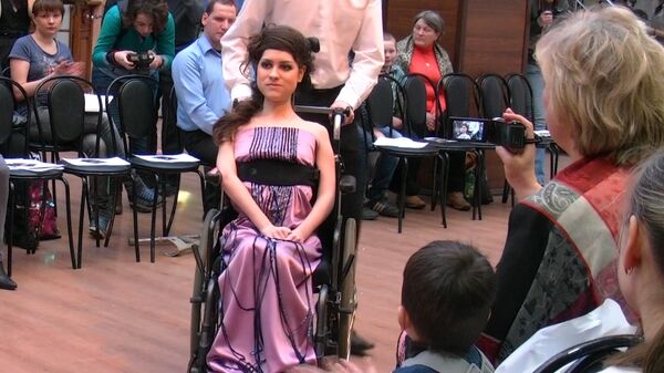 Модели-инвалиды представили в Томске особую моду. ВИДЕО