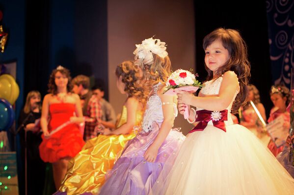 Томский конкурс детской красоты и таланта Маленькая красавица - 2012