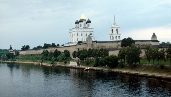 Псковский кремль, архивное фото