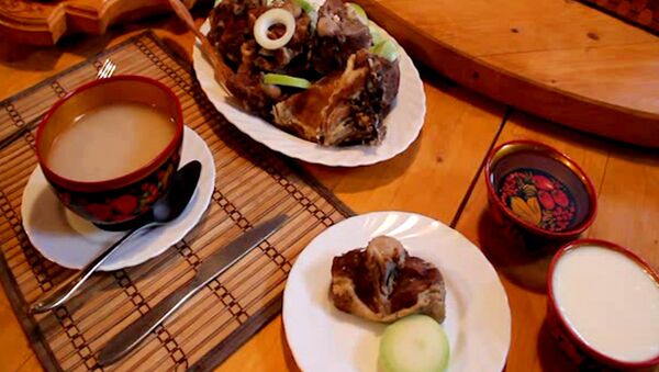 Алтайский антипохмельный суп и традиционные лепешки. Видеорецепт